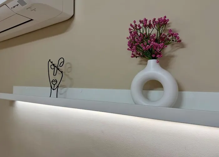 Cozy Cathedral Corner - 2 Mins Walk From The Main Pedestrian Street Varna