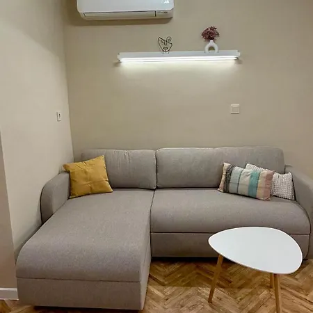 Cozy Cathedral Corner - 2 Mins Walk From The Main Pedestrian Street