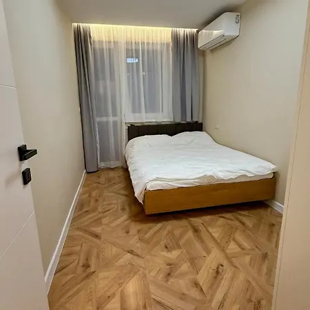 Lejlighed Cozy Cathedral Corner - 2 Mins Walk From The Main Pedestrian Street *