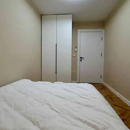 Apartament Cozy Cathedral Corner - 2 Mins Walk From The Main Pedestrian Street Varna