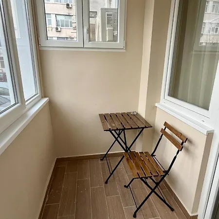 Apartment Cozy Cathedral Corner - 2 Mins Walk From The Main Pedestrian Street Varna